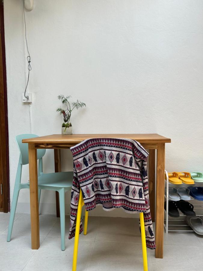 Cozy Villa In Chiangmai Old Town 치앙마이 외부 사진